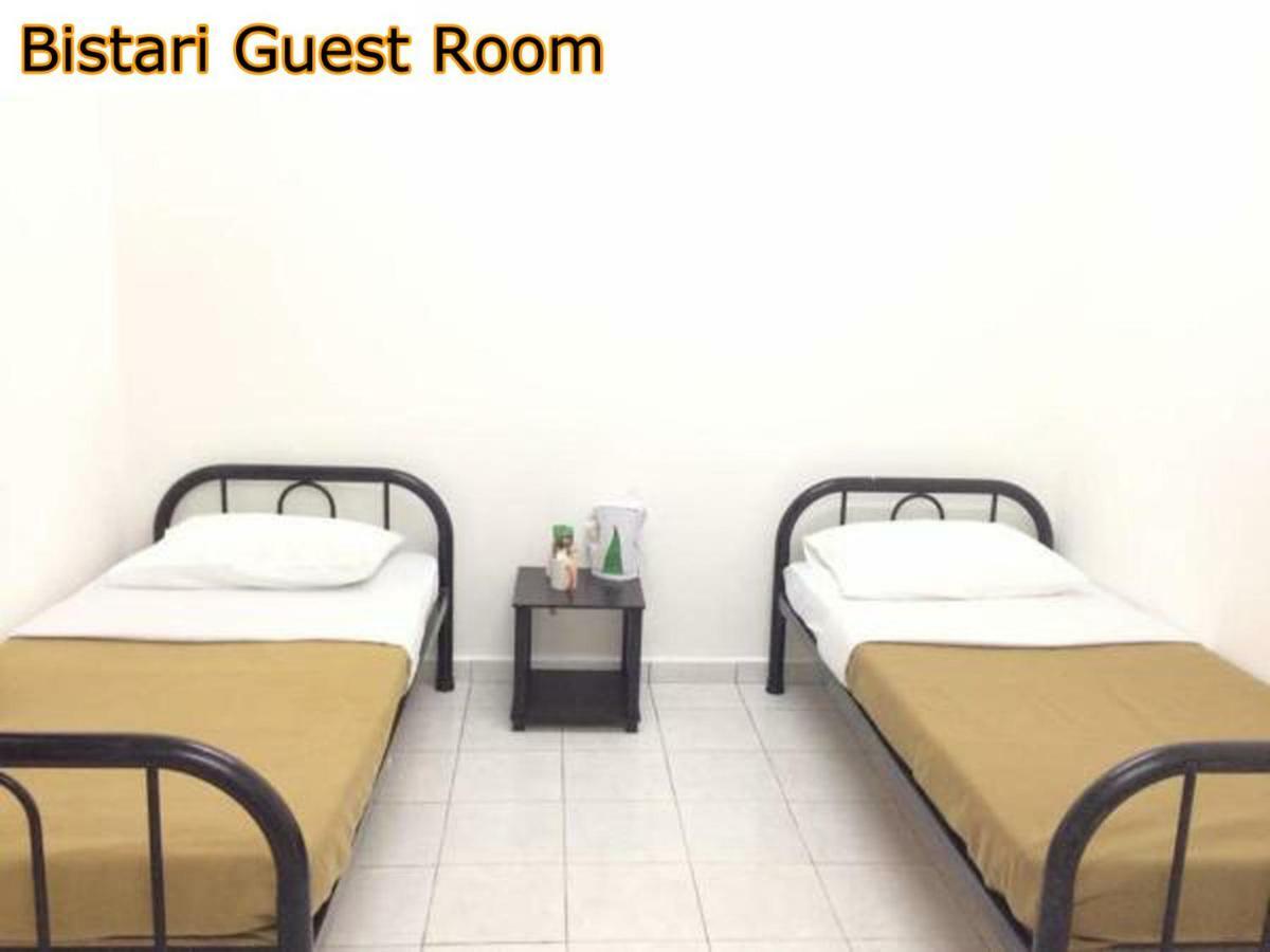 Bistari Homestay Parit Raja Uthm Экстерьер фото