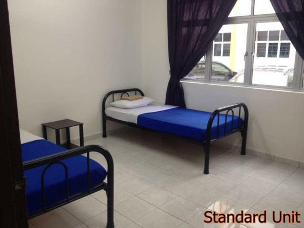 Bistari Homestay Parit Raja Uthm Экстерьер фото