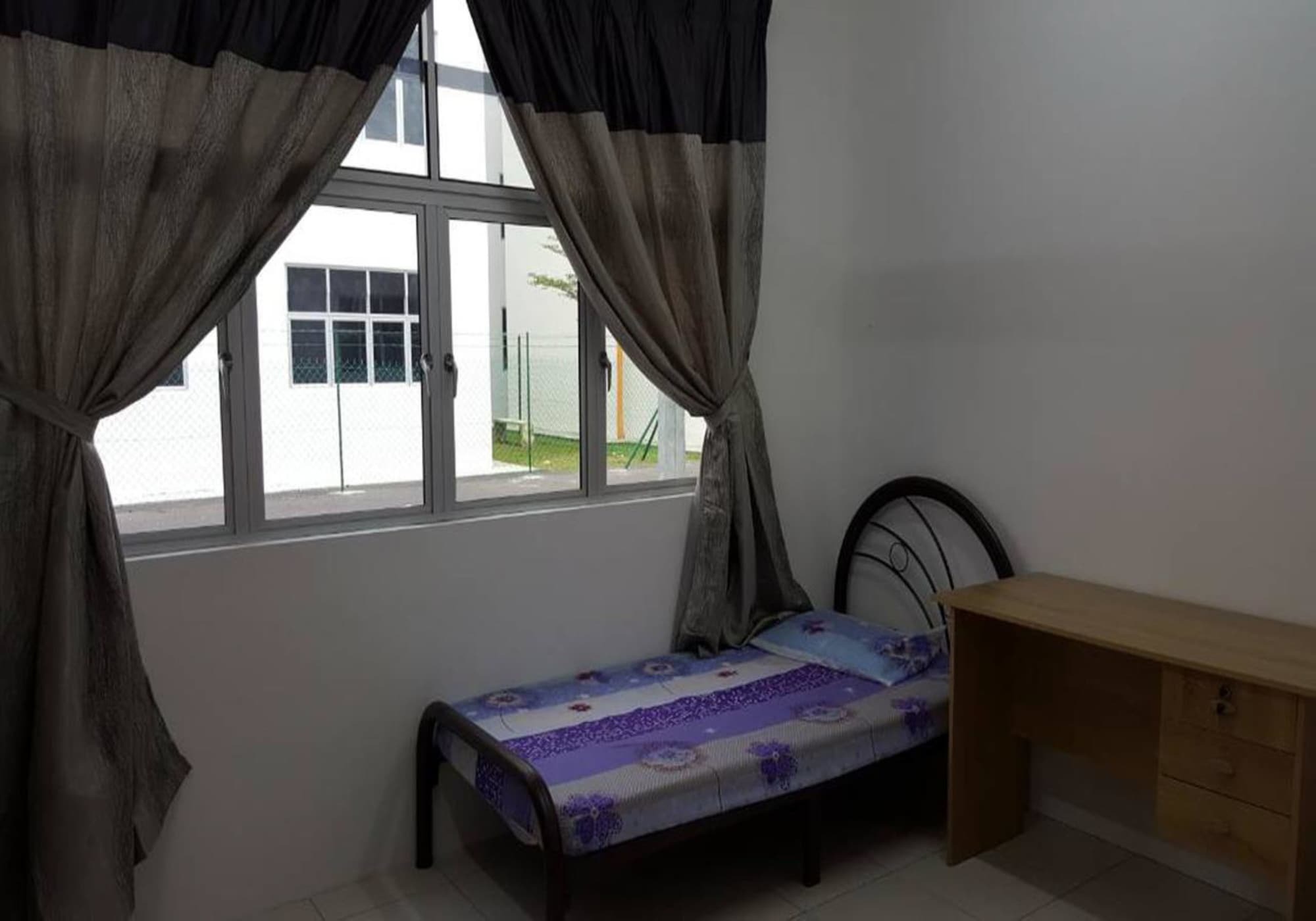 Bistari Homestay Parit Raja Uthm Экстерьер фото